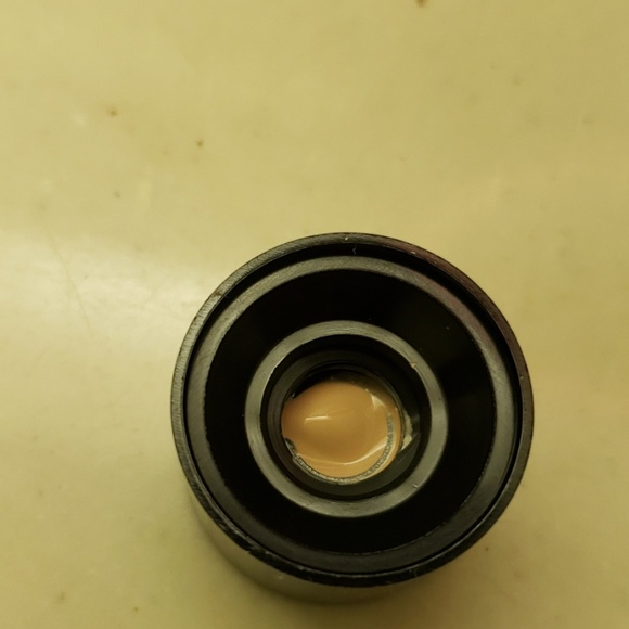 Makeup - Picture 2 of 2